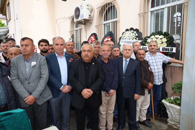 Eski DYP Bafra İlçe Başkanı Orhan Namlı Dualarla Defnedildi 