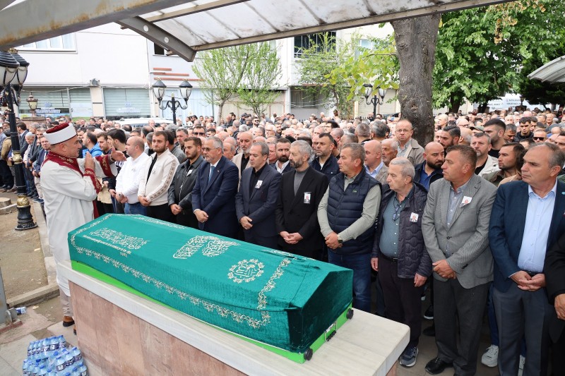 Eski DYP Bafra İlçe Başkanı Orhan Namlı Dualarla Defnedildi 